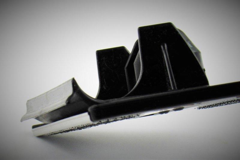 9″ Flat Mop Frame with Non-Abrasive ABS Scraper (4 Pack)
